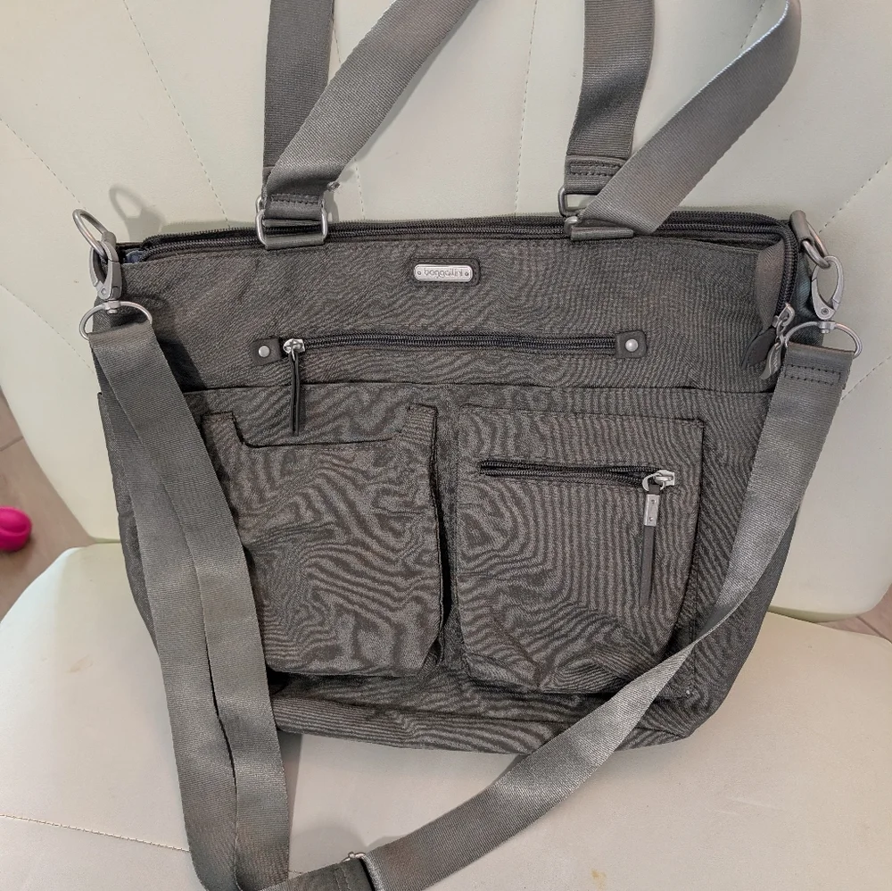 Baggallini Any Day Laptop Tote Bag Taupe/Silver Nylon - Picture 5 of 9